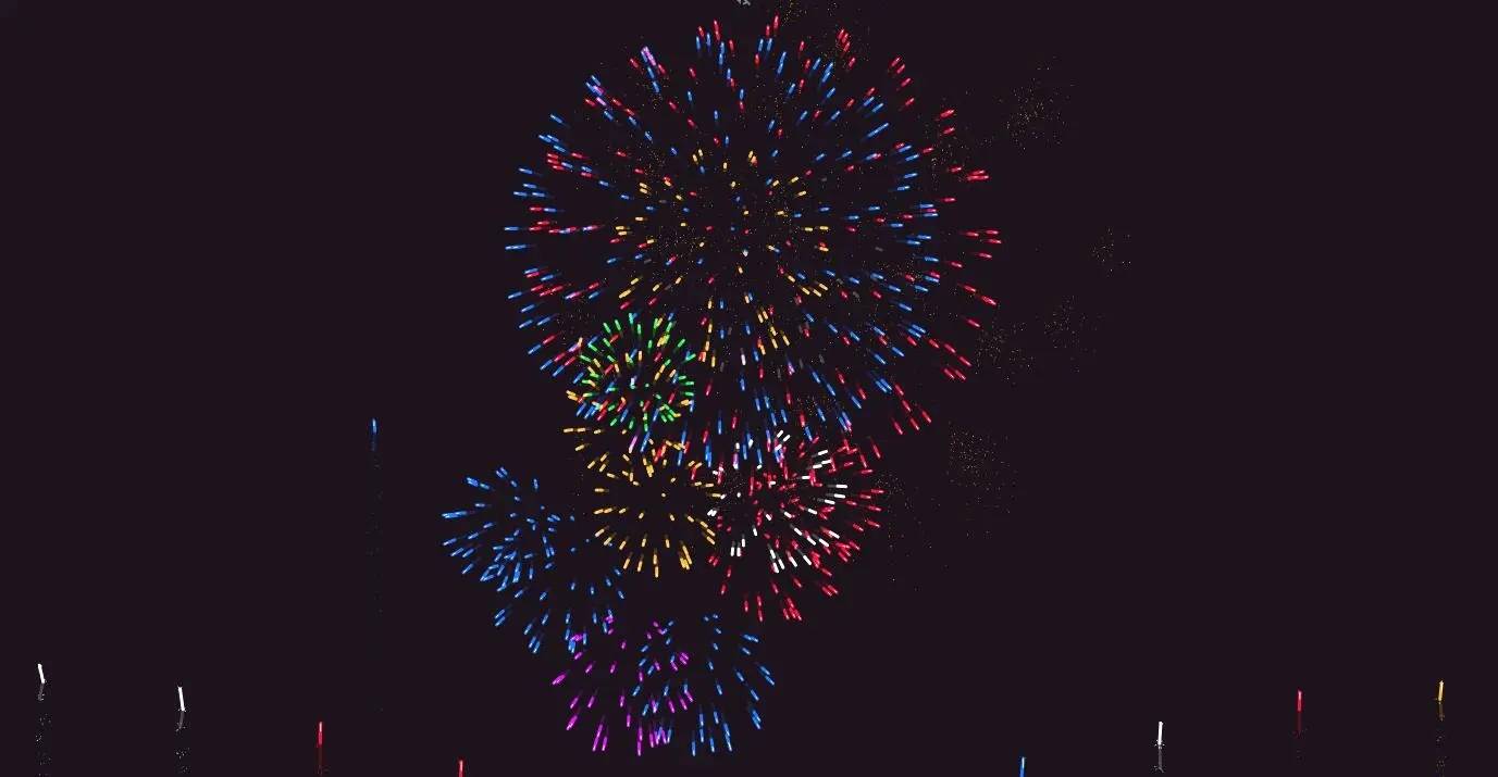 在线放烟花的网站源码-七七博客